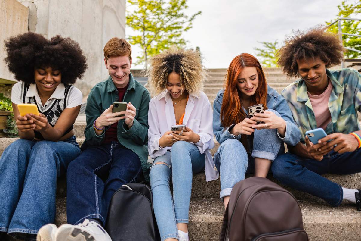 Les effets des réseaux sociaux sur la santé mentale et comment les limiter